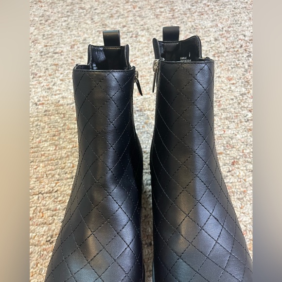 NEW JustFab JF Camille Side-Zip Black Ankle Boot Size 9 - Picture 5 of 13